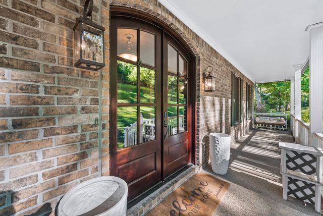 105 Foxwood Ln, SW, Franklin, TN 37069