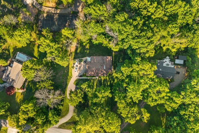 105 Foxwood Ln, SW, Franklin, TN 37069
