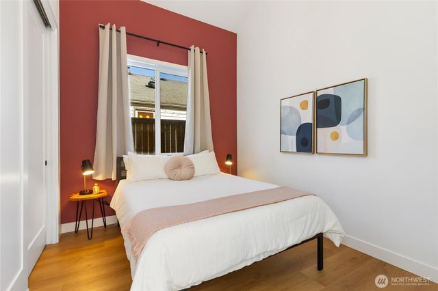 10039 13th Avenue NW, Seattle, WA 98177