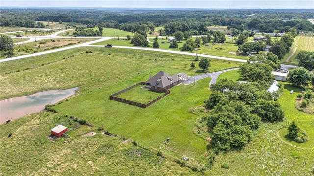 12923 Galyean Road, Bentonville, AR 72712