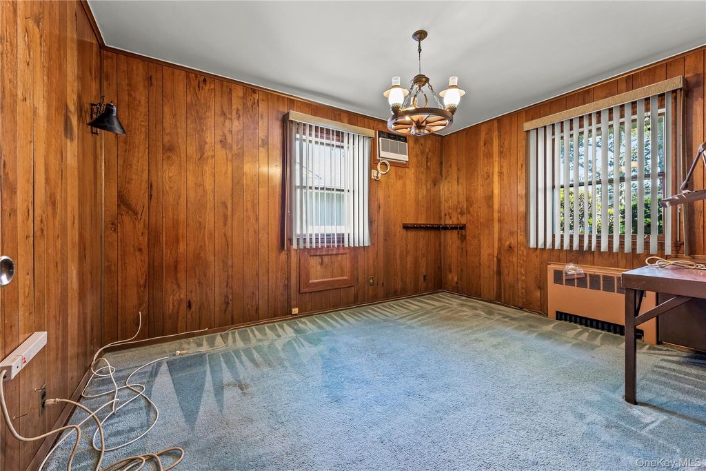 26 Sycamore Road, Valley Stream, NY 11581 — photo 4