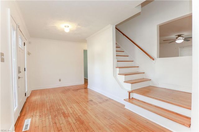 348 Wrexham CT, Hampton, VA 23669