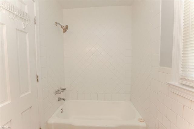 348 Wrexham CT, Hampton, VA 23669