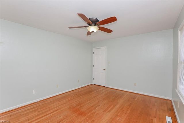 348 Wrexham CT, Hampton, VA 23669