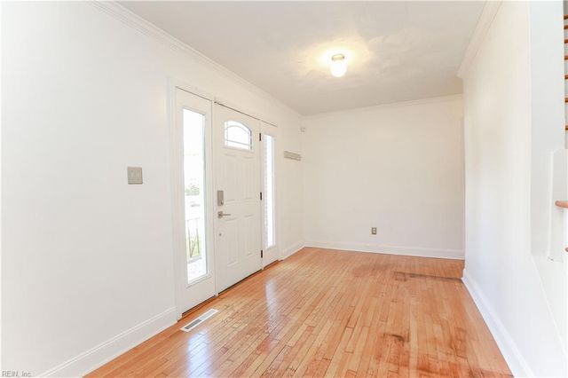 348 Wrexham CT, Hampton, VA 23669