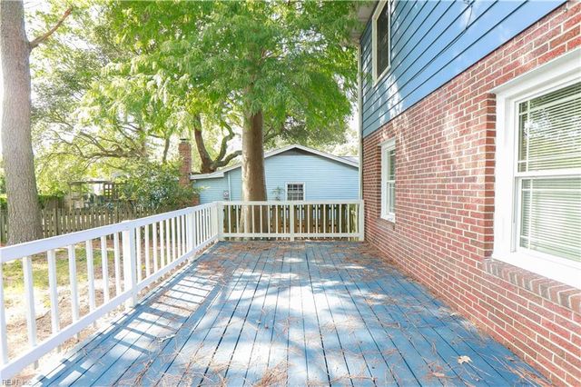 348 Wrexham CT, Hampton, VA 23669