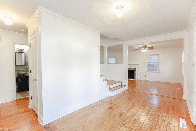 348 Wrexham CT, Hampton, VA 23669