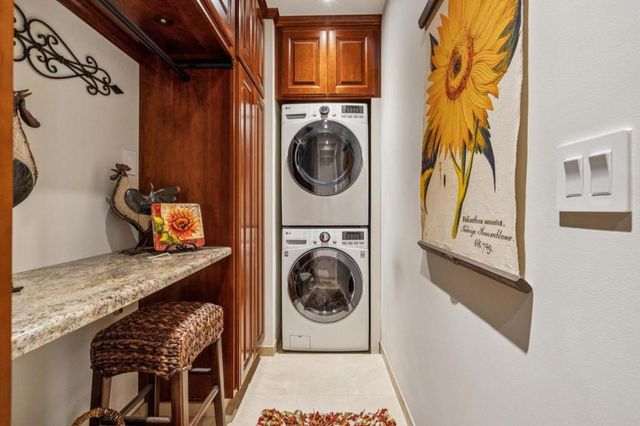 1480 Topar Avenue, Los Altos, CA 94024