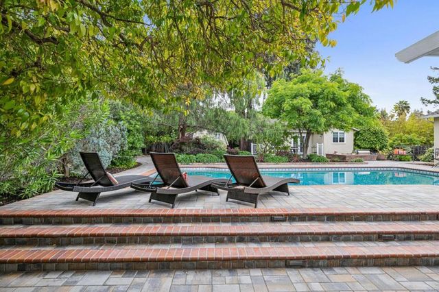 1480 Topar Avenue, Los Altos, CA 94024