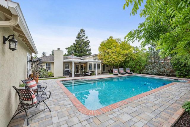 1480 Topar Avenue, Los Altos, CA 94024