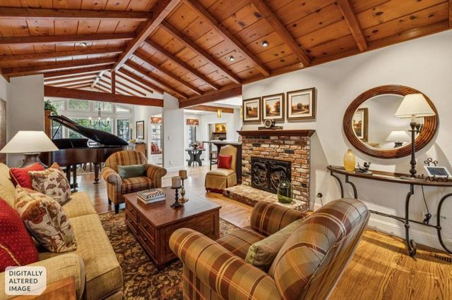 1480 Topar Avenue, Los Altos, CA 94024