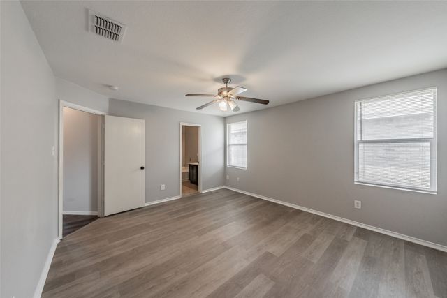 3015 Goldenrod Drive, Lancaster, TX 75134
