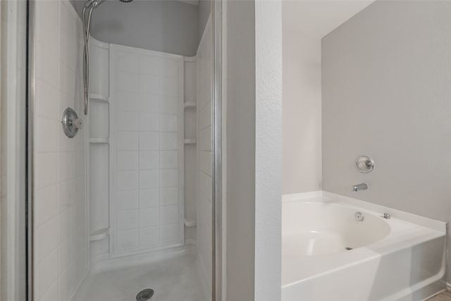 3015 Goldenrod Drive, Lancaster, TX 75134