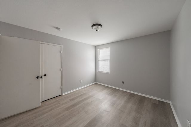 3015 Goldenrod Drive, Lancaster, TX 75134