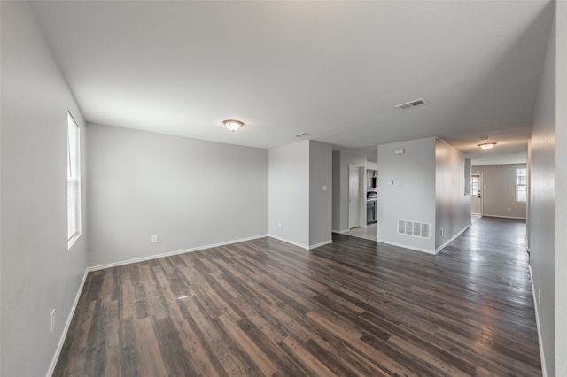 3015 Goldenrod Drive, Lancaster, TX 75134