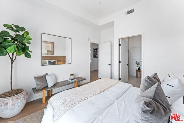 904 S New Hampshire Avenue PH-1, Los Angeles, CA 90006