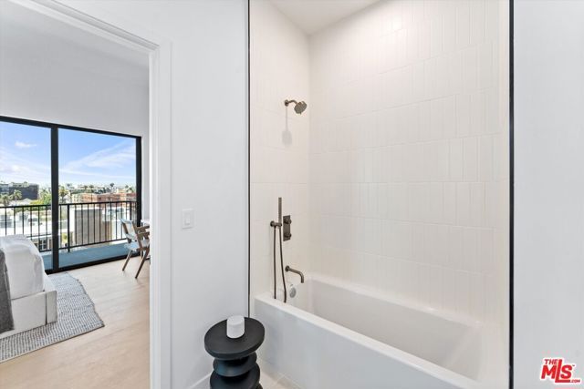 904 S New Hampshire Avenue PH-1, Los Angeles, CA 90006