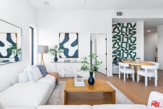 904 S New Hampshire Avenue PH-1, Los Angeles, CA 90006