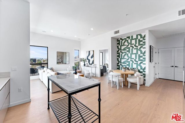 904 S New Hampshire Avenue PH-1, Los Angeles, CA 90006