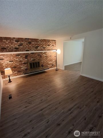 4343 Highline Drive SE, Olympia, WA 98501