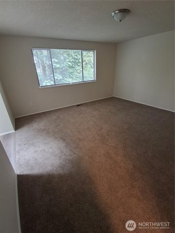 4343 Highline Drive SE, Olympia, WA 98501