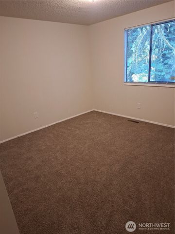 4343 Highline Drive SE, Olympia, WA 98501