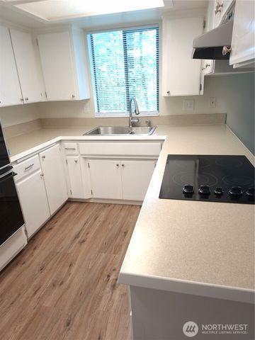 4343 Highline Drive SE, Olympia, WA 98501