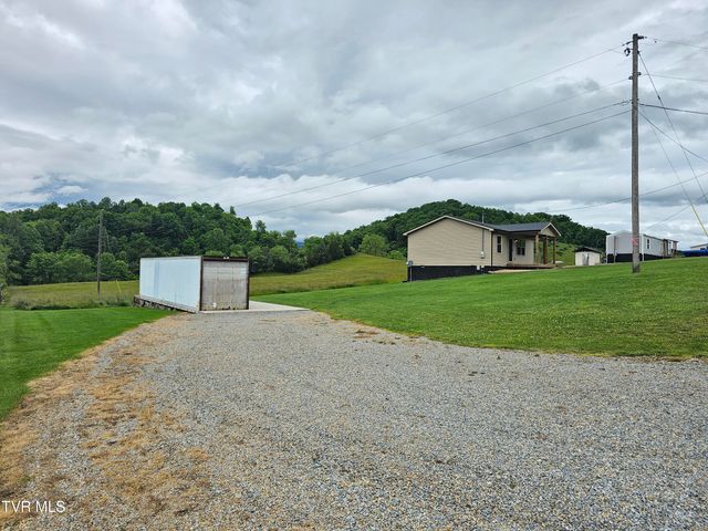 27337 Rich Valley Road, Abingdon, VA 24210