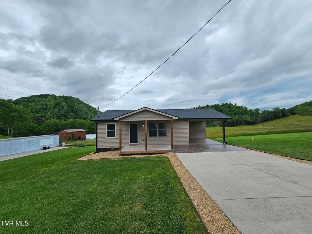 27337 Rich Valley Road, Abingdon, VA 24210