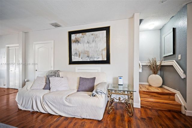 255 E 3rd St 1, Hialeah, FL 33010