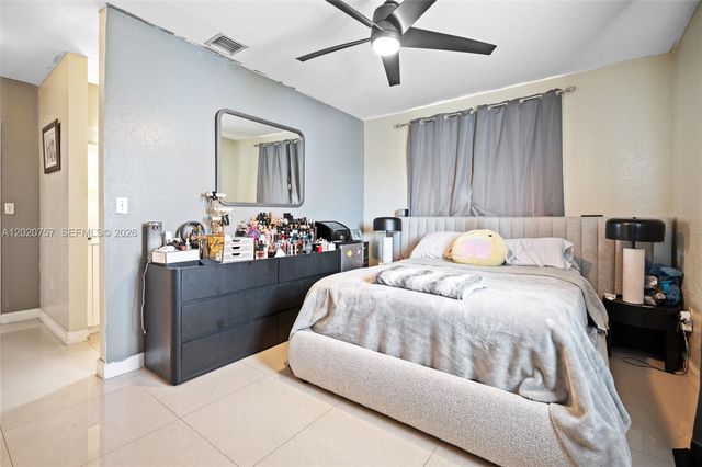 255 E 3rd St 1, Hialeah, FL 33010