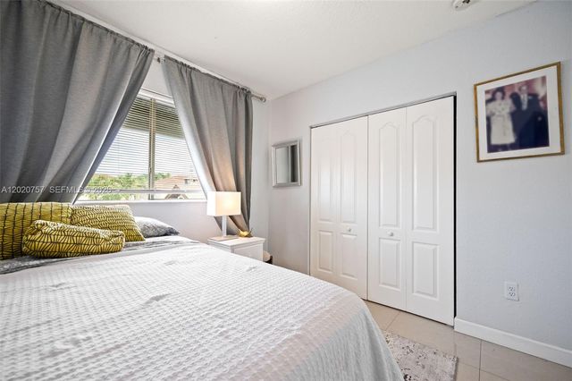 255 E 3rd St 1, Hialeah, FL 33010