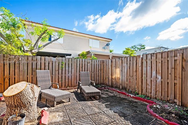 255 E 3rd St 1, Hialeah, FL 33010