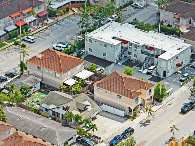 255 E 3rd St 1, Hialeah, FL 33010