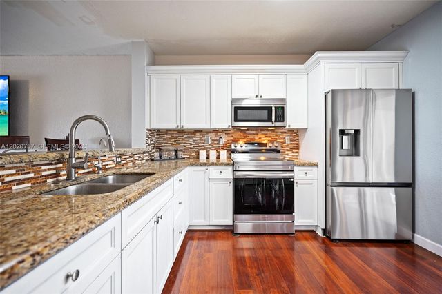 255 E 3rd St 1, Hialeah, FL 33010