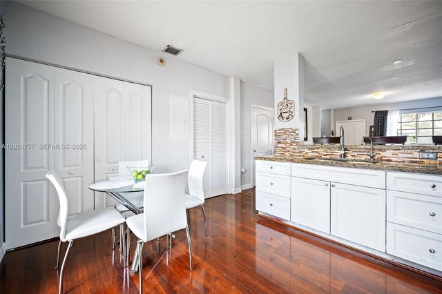255 E 3rd St 1, Hialeah, FL 33010