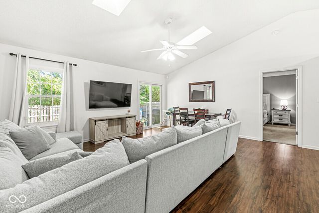 116 W Flat Rock Drive, Westfield, IN 46074