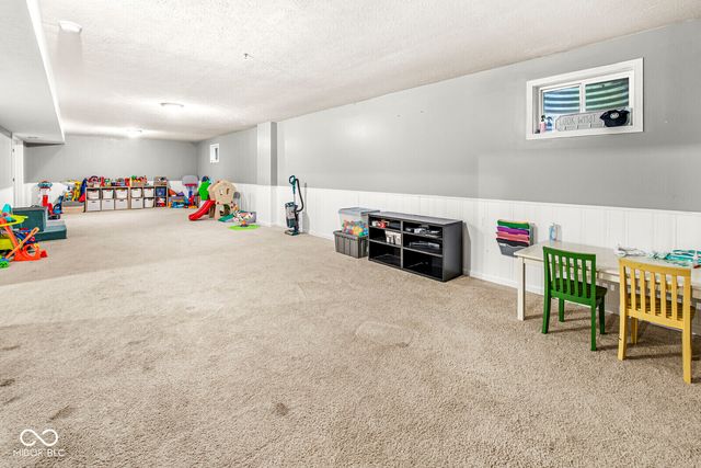 116 W Flat Rock Drive, Westfield, IN 46074