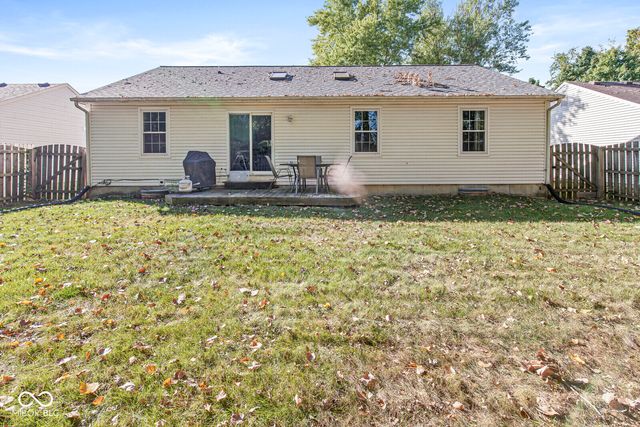 116 W Flat Rock Drive, Westfield, IN 46074
