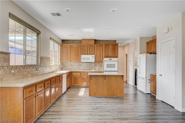 1112 Fox Coat Street, Henderson, NV 89002