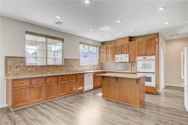 1112 Fox Coat Street, Henderson, NV 89002