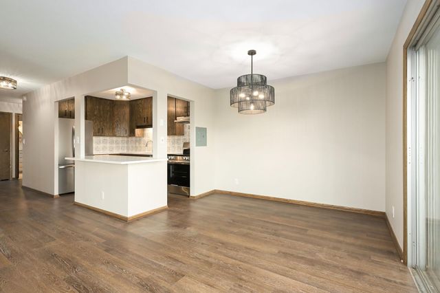 410 Groveland Avenue 601, Minneapolis, MN 55403