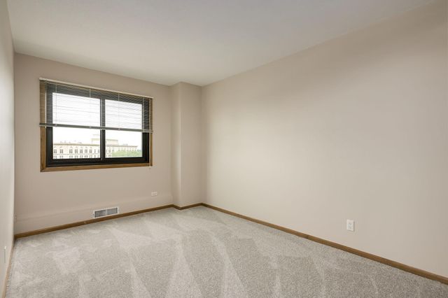 410 Groveland Avenue 601, Minneapolis, MN 55403