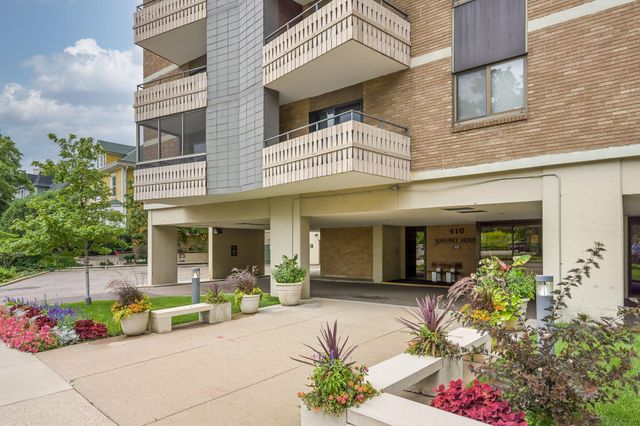 410 Groveland Avenue 601, Minneapolis, MN 55403