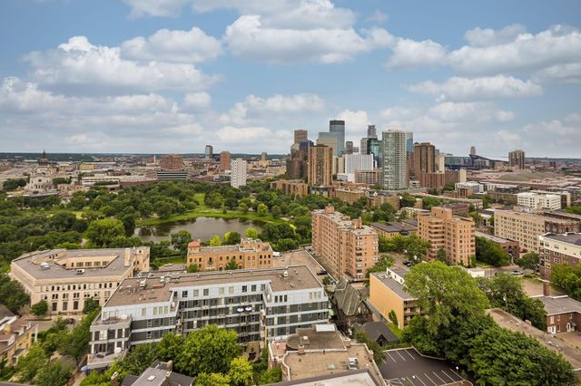 410 Groveland Avenue 601, Minneapolis, MN 55403