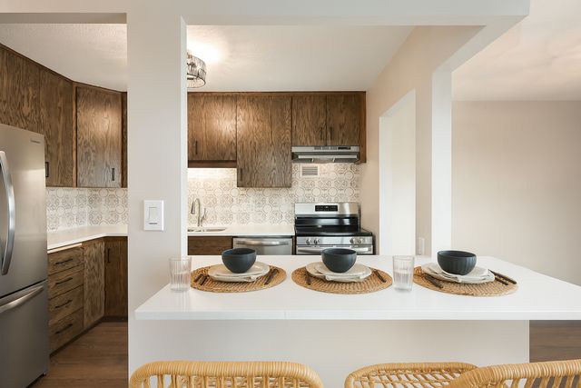 410 Groveland Avenue 601, Minneapolis, MN 55403