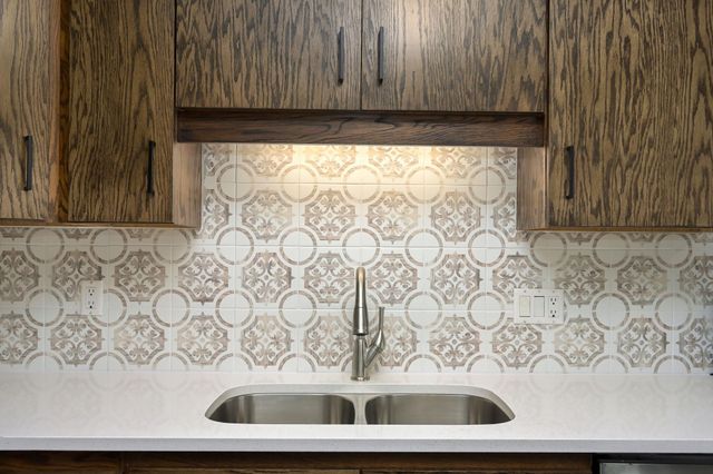 410 Groveland Avenue 601, Minneapolis, MN 55403