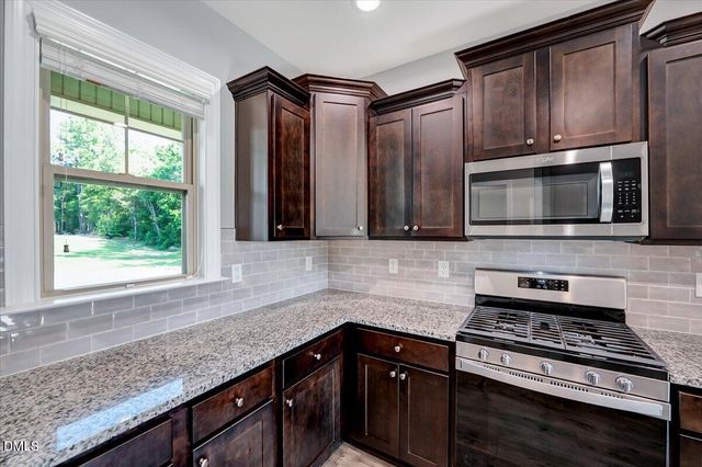 364 Lasswade Court, Zebulon, NC 27597