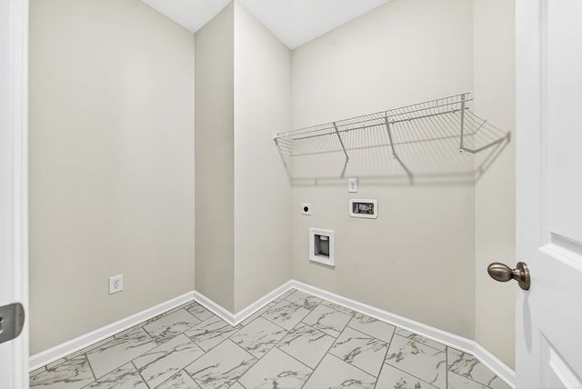 101 Beaver Creek Way, Lagrange, GA 30241