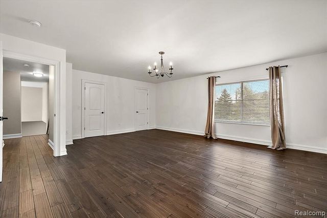 16622 Sherwood Lane, Northville, MI 48168